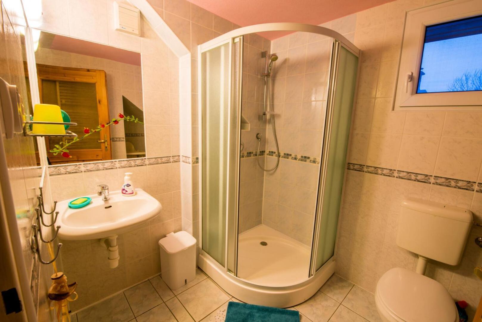 Privat Prima Hotel Liptovský Ján Eksteriør billede
