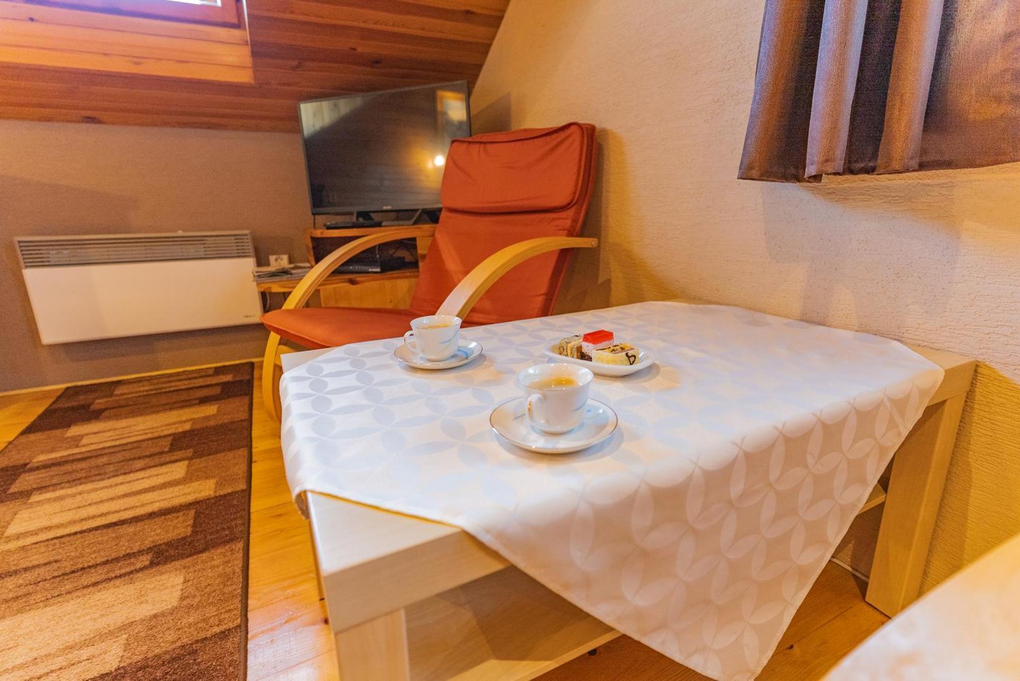 Privat Prima Hotel Liptovský Ján Værelse billede